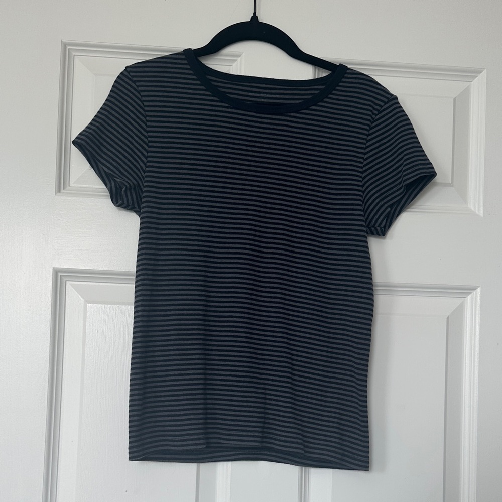 Brandy Melville, classic navy and gray striped T-shirt. Perfect condition! OS